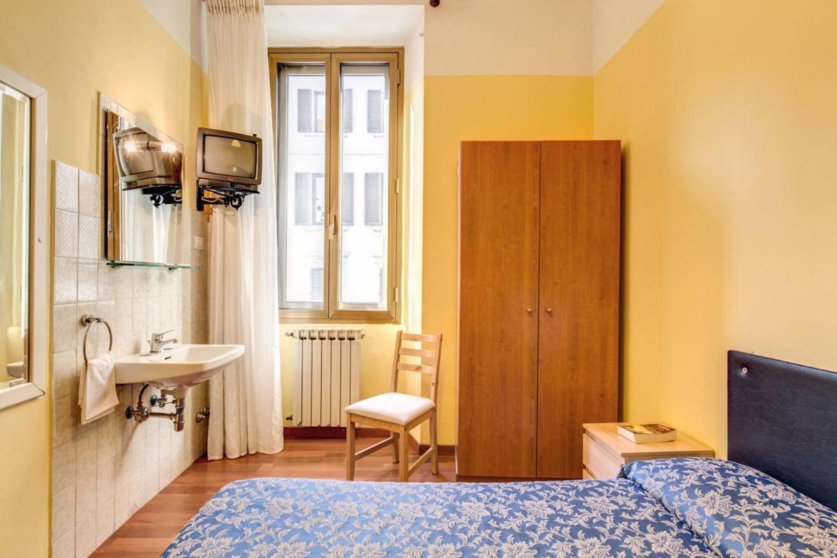 Hotel Romagna Florence Exterior photo